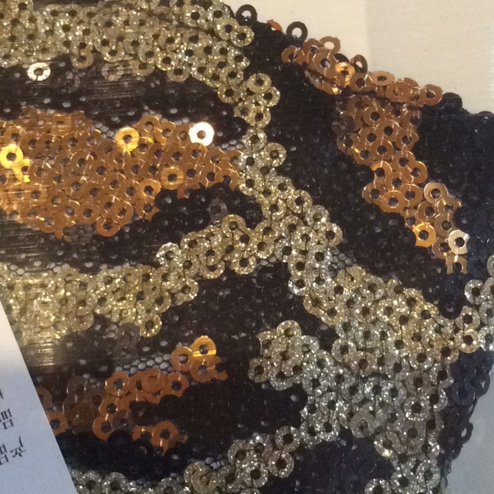 Face Mask Sequined Brown - Picture 2 of 7